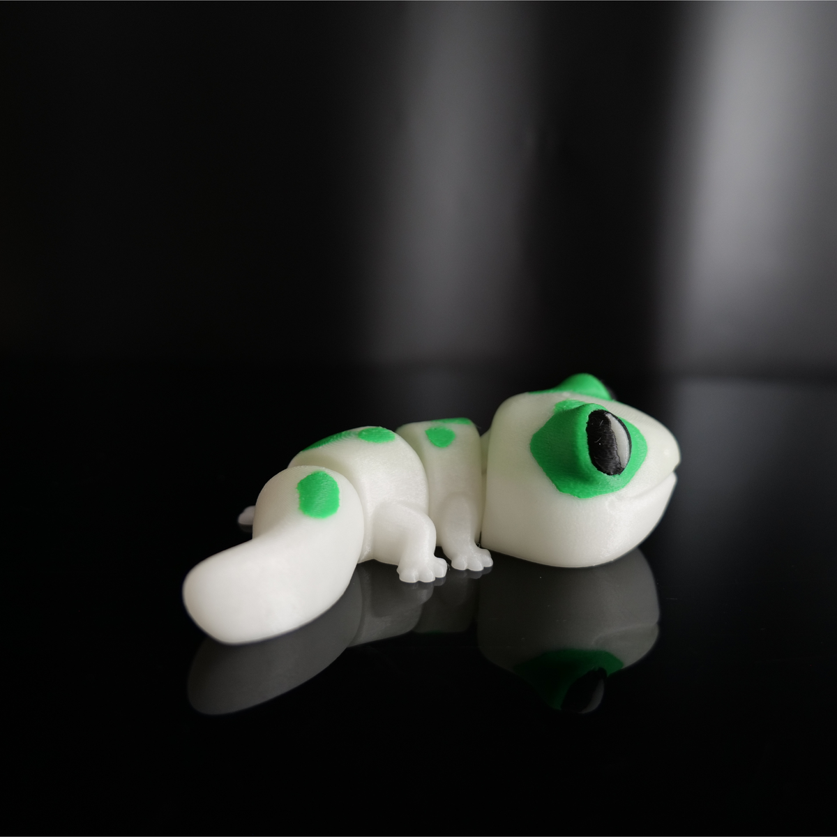 Ghost Salamander | Make it Maxi
